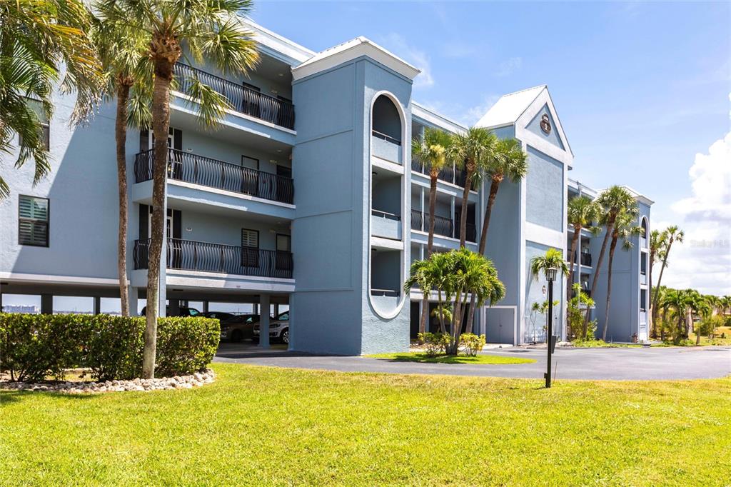 1750 Jamaica Way, Unit 122 Punta Gorda, FL 33950 - Photo 3 of 47