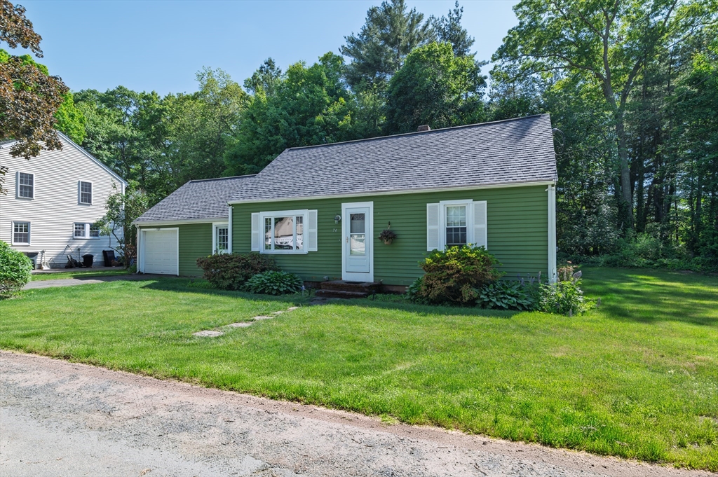 74 Johnson Street Raynham, MA 02767 - Photo 3 of 29