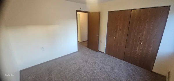 $615 | 16 Green River Road, Unit 107, Morris, MN 56267