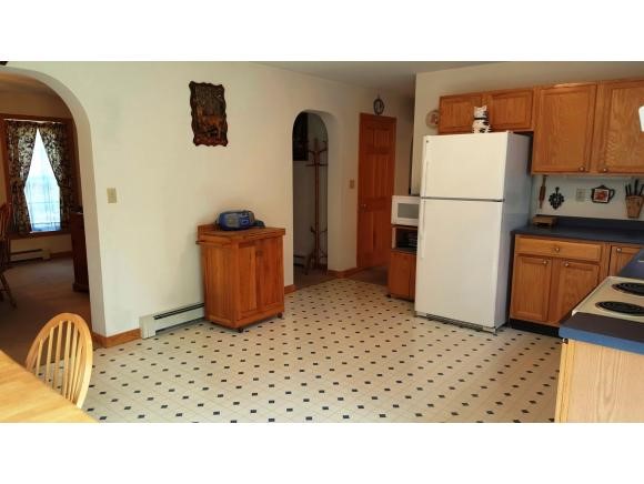 1981 Maple Street Bethlehem, NH 03574 - Photo 11 of 31 Gallery Image 11