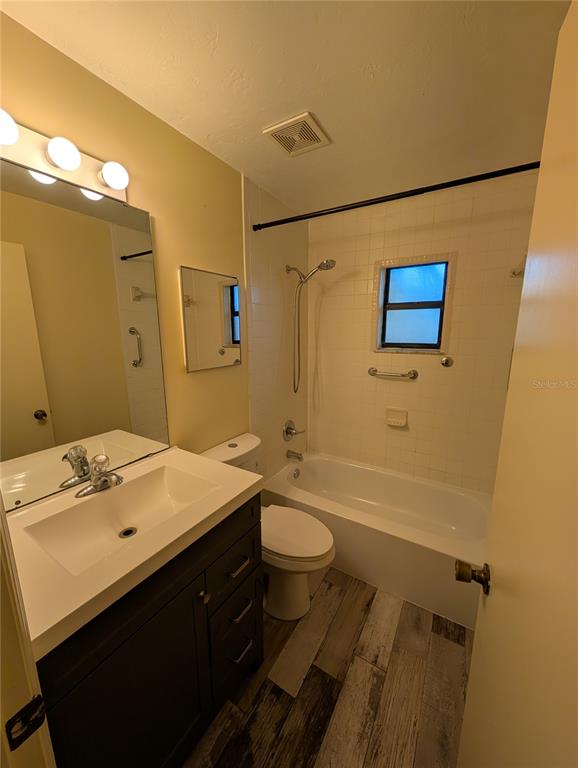 2425 Tamarind Drive Edgewater, FL 32141 - Photo 8 of 10