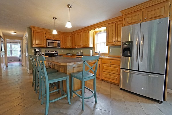 391 Frost Road Ashby, MA 01431 - Photo 5 of 22