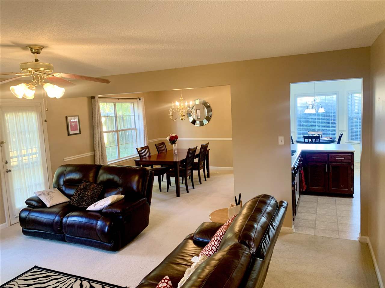 10050 Cameron Ridge Trail Memphis, TN 38016 - Photo 3 of 18 Gallery Image 3