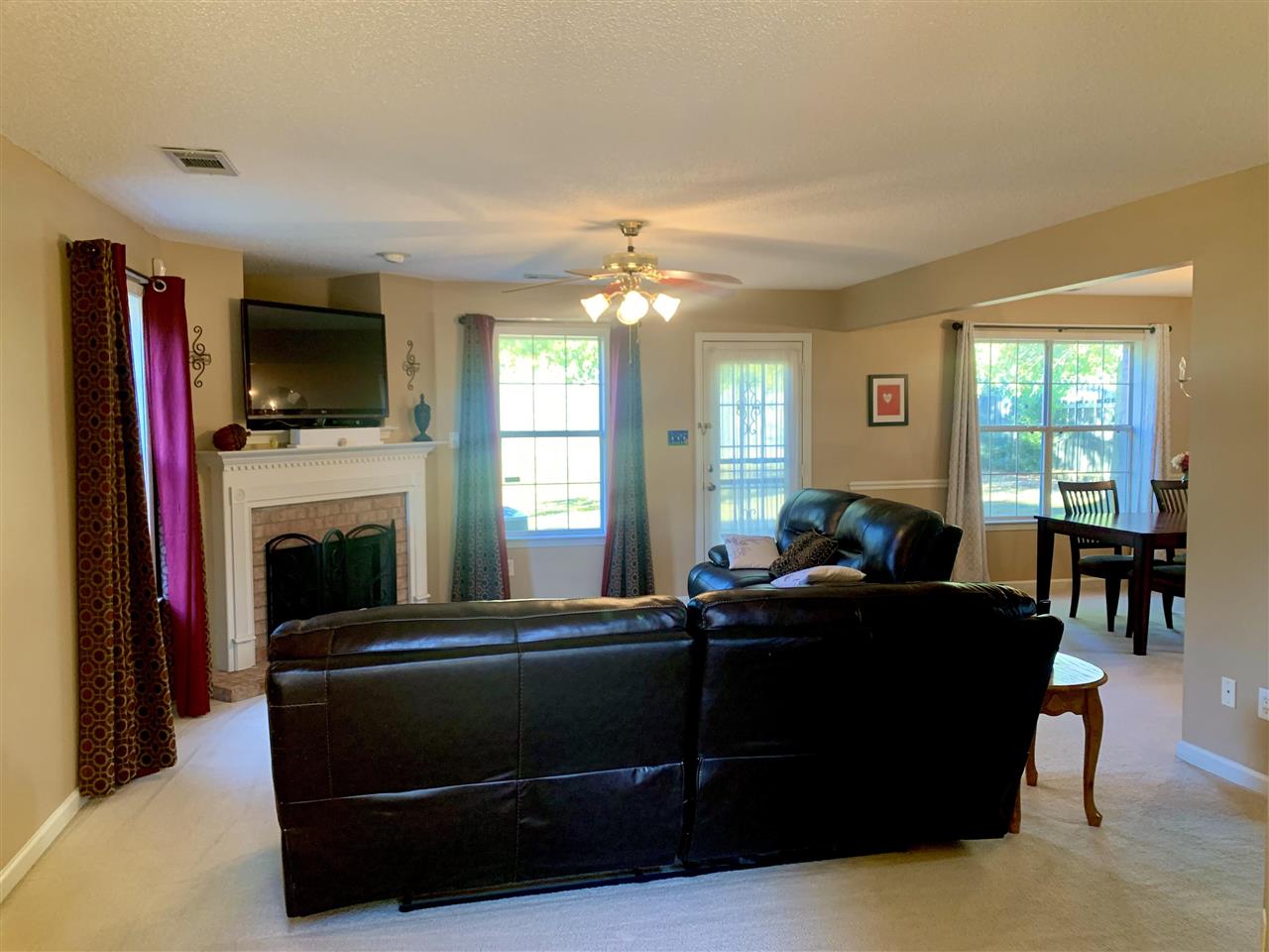 10050 Cameron Ridge Trail Memphis, TN 38016 - Photo 4 of 18 Gallery Image 4