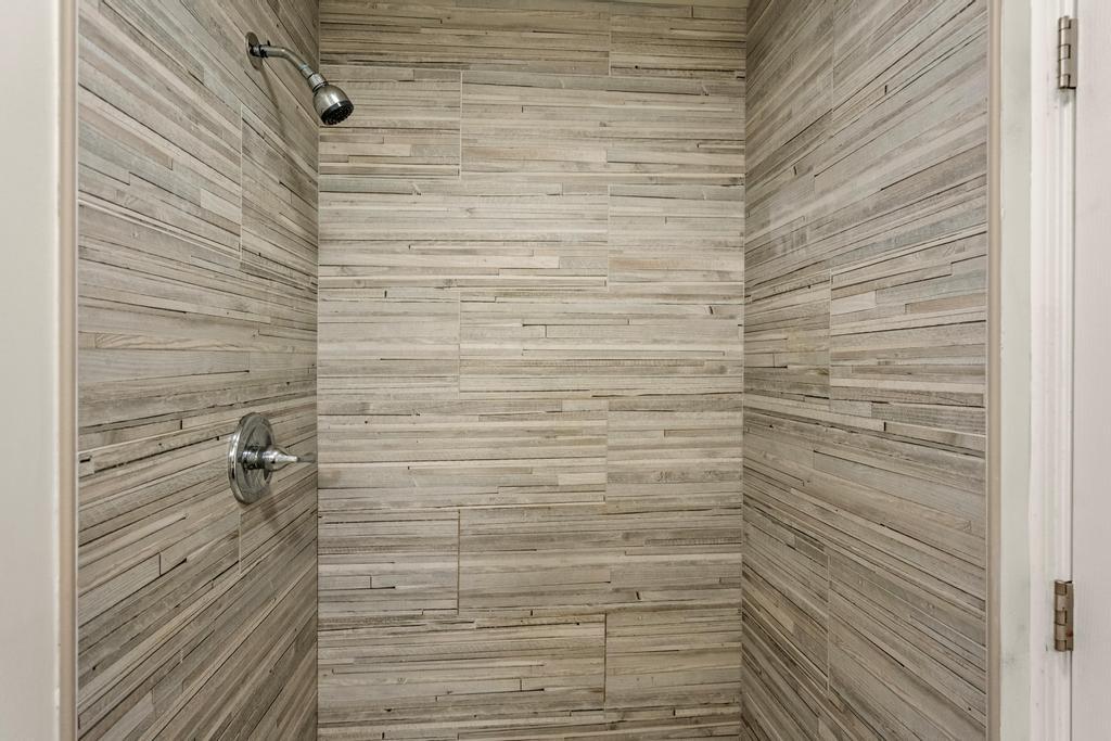 1775 Hunters Trace Burlington, KY 41005 - Photo 11 of 19
