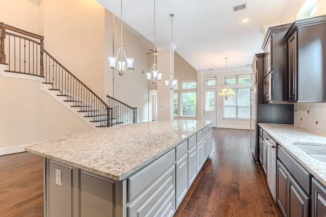 $746,500 | 266 Sonoma Court, Shenandoah, TX 77384