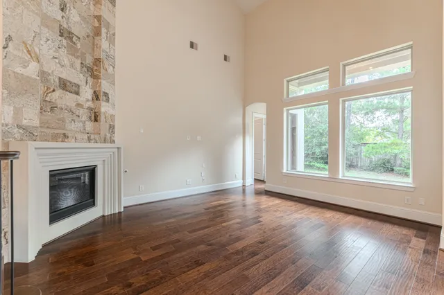 $746,500 | 266 Sonoma Court, Shenandoah, TX 77384