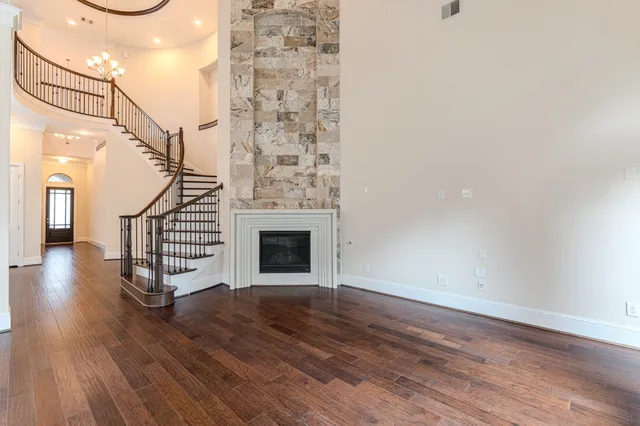 $746,500 | 266 Sonoma Court, Shenandoah, TX 77384