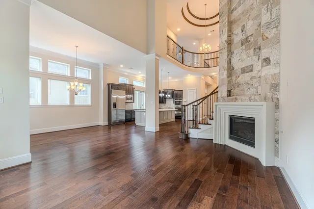 $746,500 | 266 Sonoma Court, Shenandoah, TX 77384