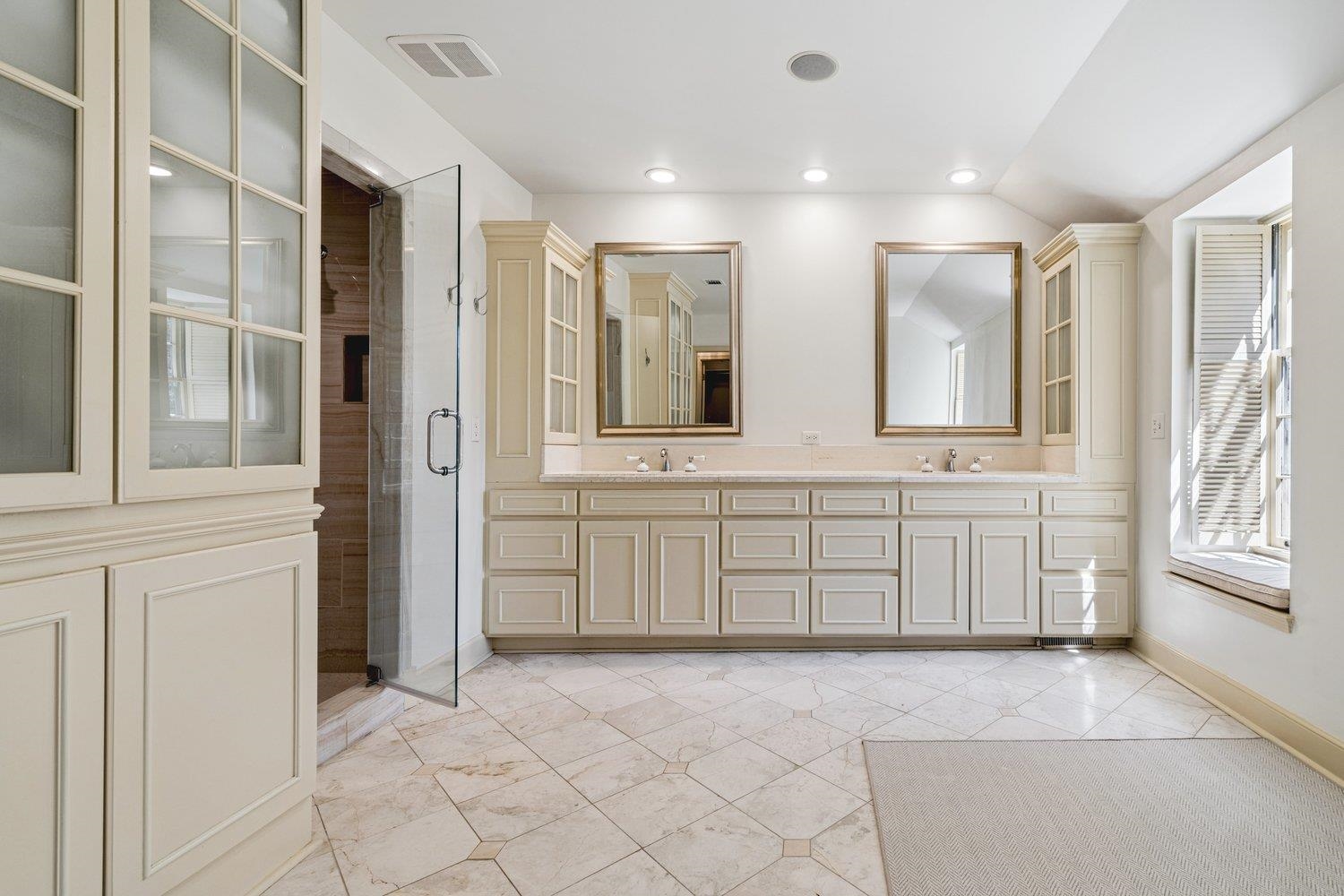 40 South Rose Road Memphis, TN 38117 - Photo 25 of 40