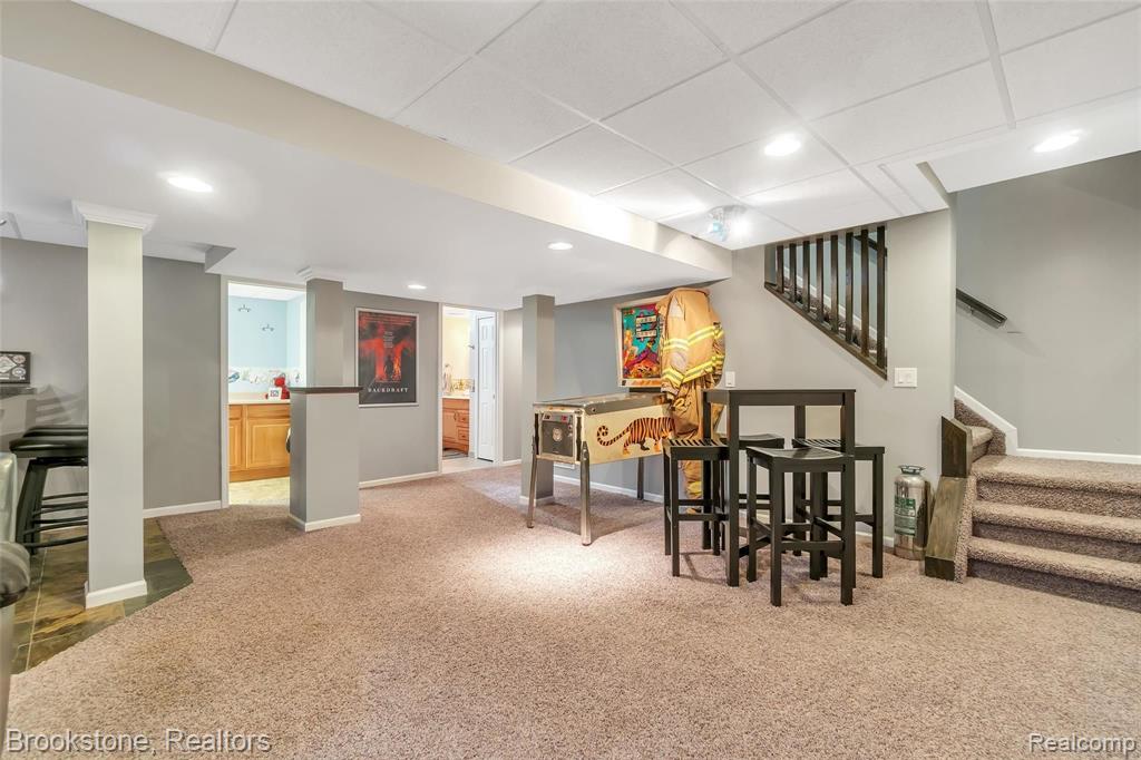 811 Croydon Road Rochester Hills, MI 48309 - Photo 31 of 47