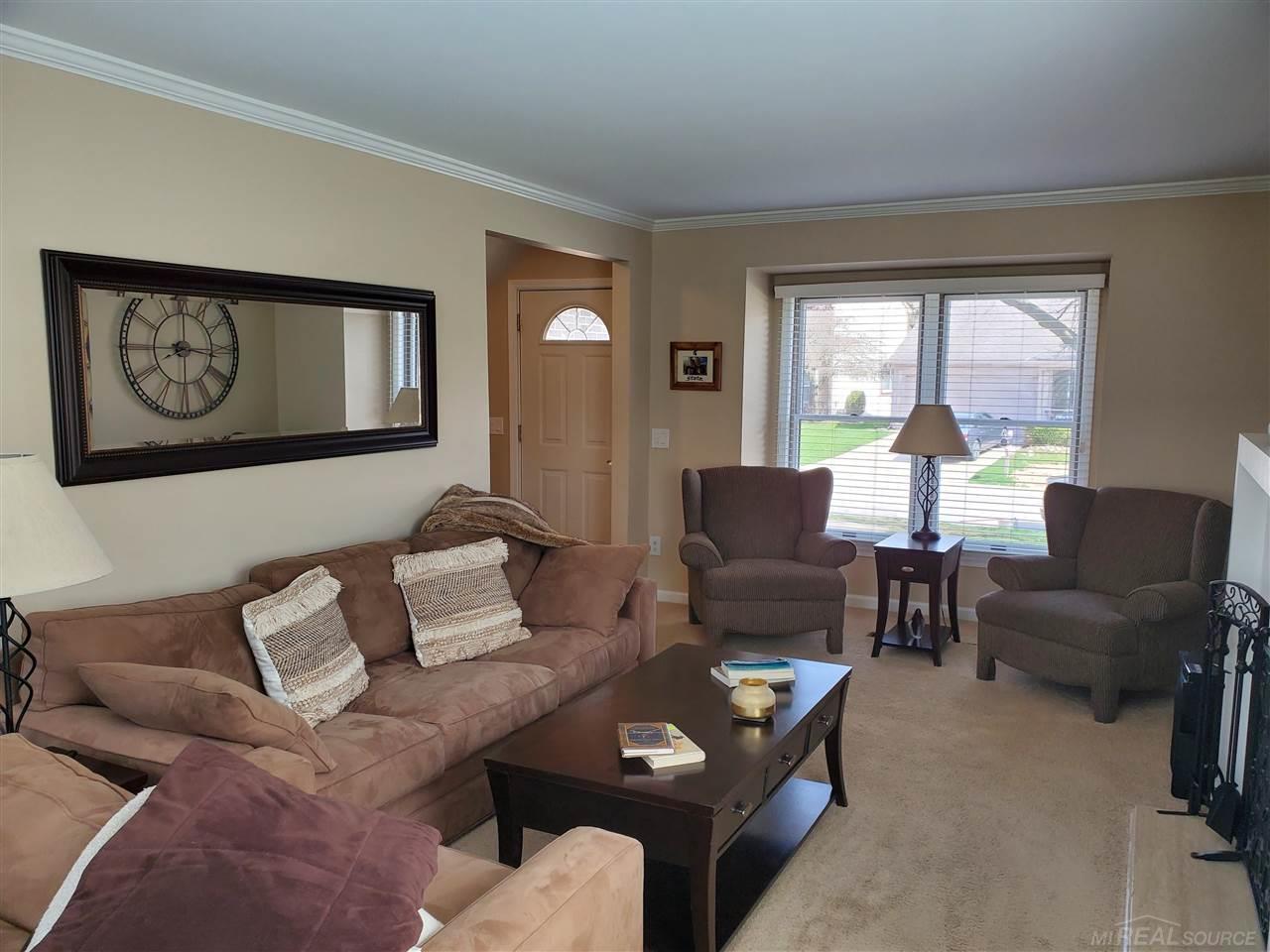 1499 Colony Drive Rochester, MI 48307 - Photo 14 of 38 50071978-13.JPG