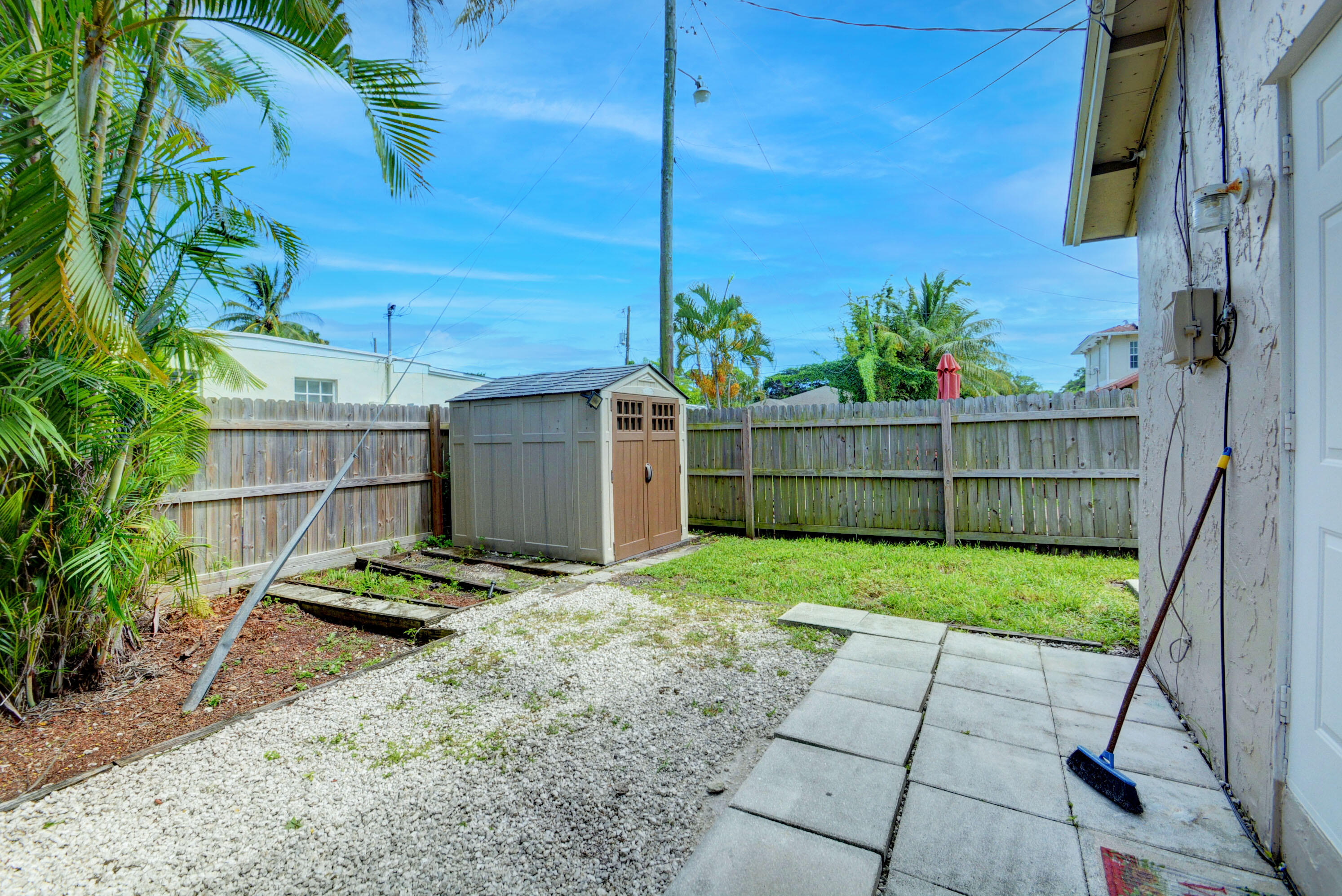 4972 Jefferson Road Delray Beach, FL 33445 - Photo 29 of 31 4972 Jefferson Rd (31)