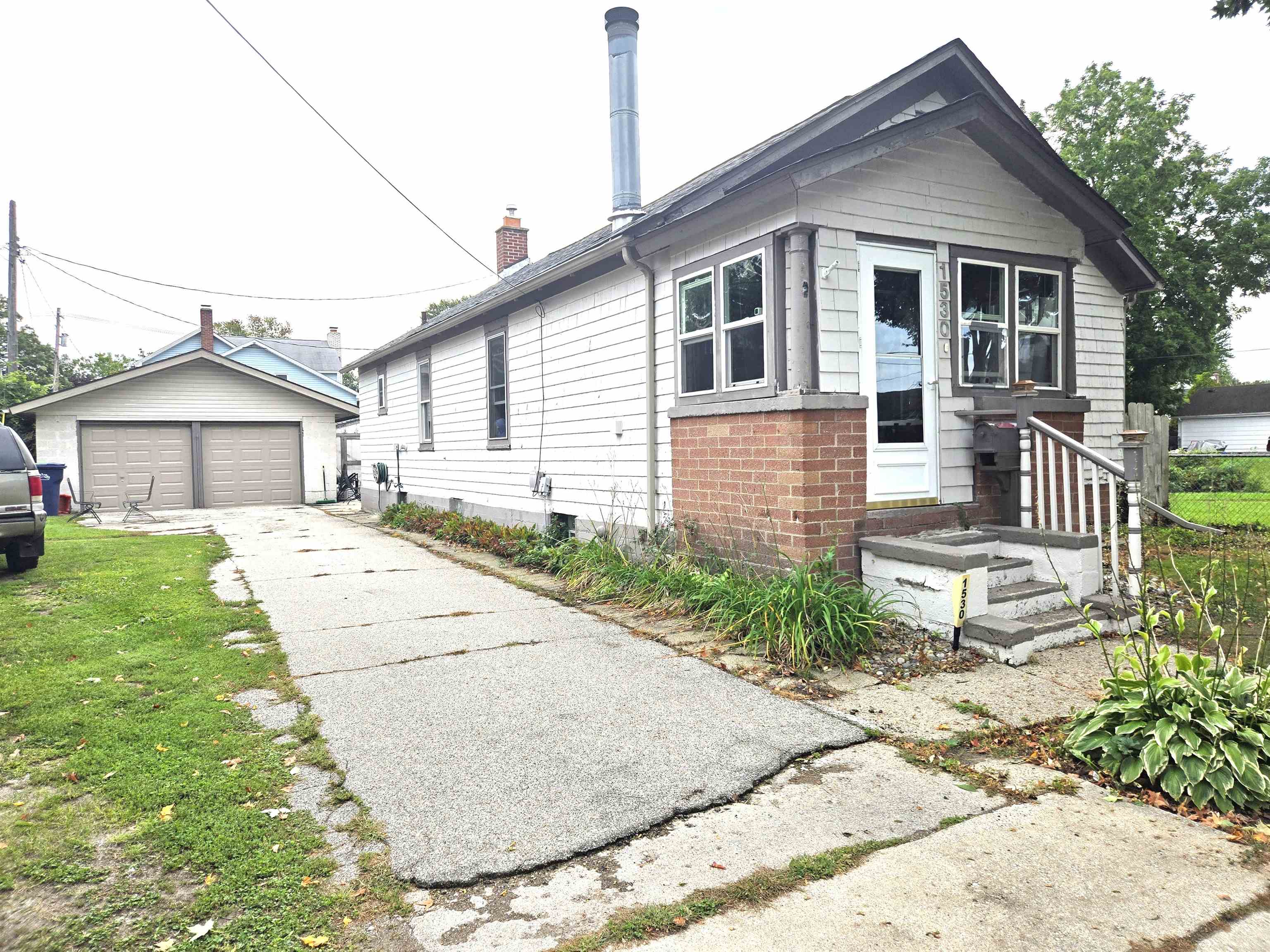 1530 Elizabeth Street Bay City, MI 48708 - Photo 4 of 23 Gallery Image 4