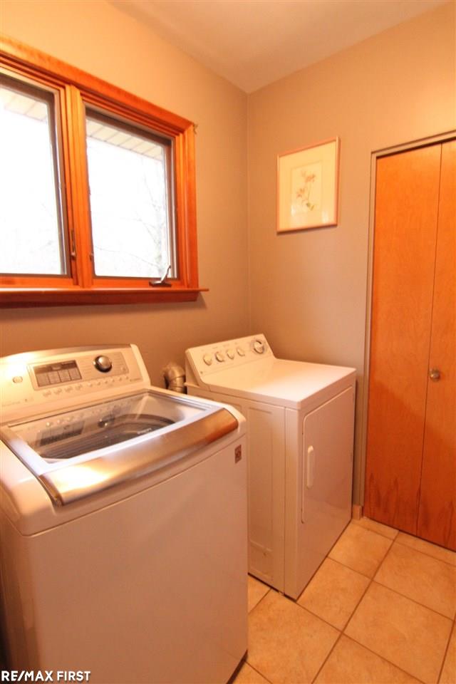 672 Old Perch Road Rochester Hills, MI 48309 - Photo 29 of 48