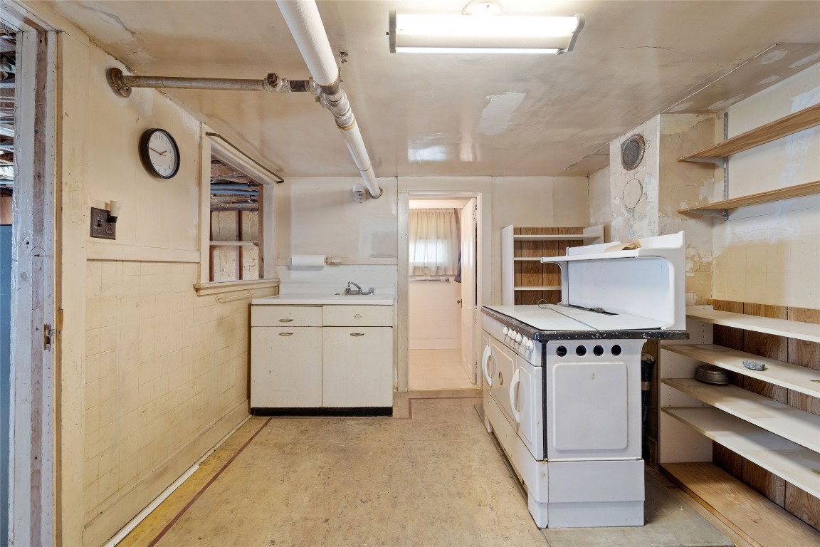 4 Ridge Street Binghamton, NY 13905 - Photo 18 of 26 Gallery Image 18