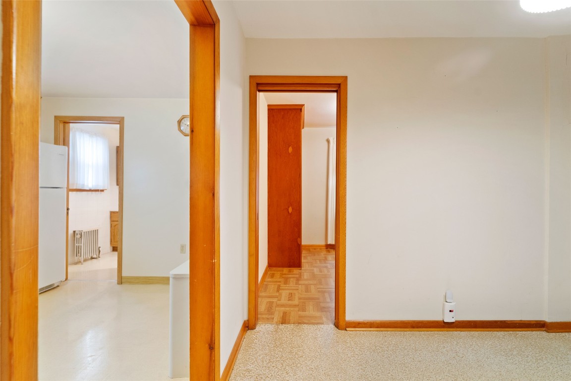 4 Ridge Street Binghamton, NY 13905 - Photo 8 of 26 Gallery Image 8