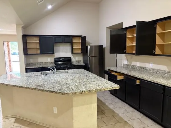 $2,000 | 21118 Kirkland Woods Drive, Houston, TX 77095