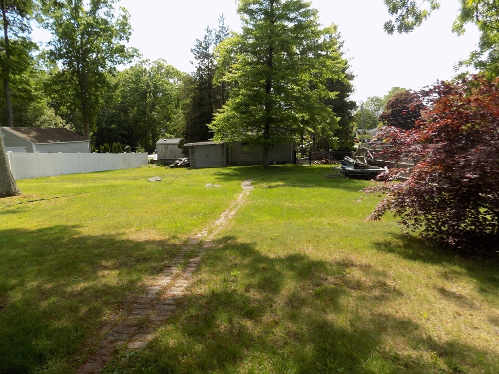 266 Alden Road Fairhaven, MA 02719 - Photo 33 of 38