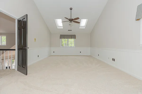 $625,000 | 305 Key W Drive, Evansville, IN 47712
