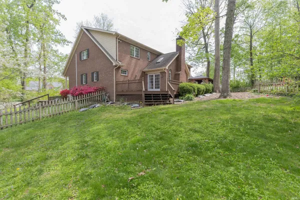 $625,000 | 305 Key W Drive, Evansville, IN 47712