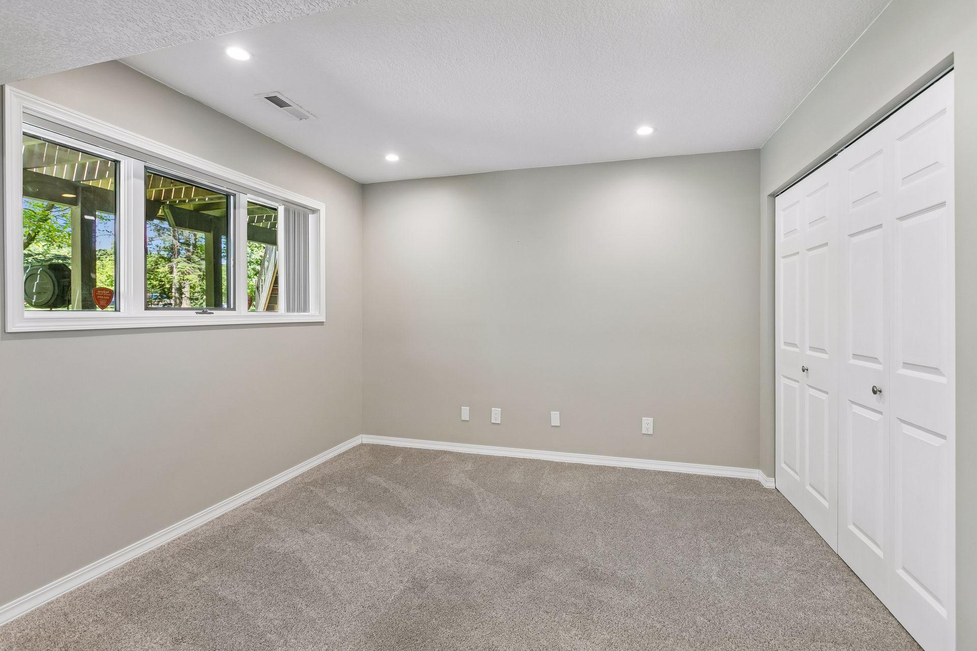 7442 Cahill Road Edina, MN 55439 - Photo 30 of 46