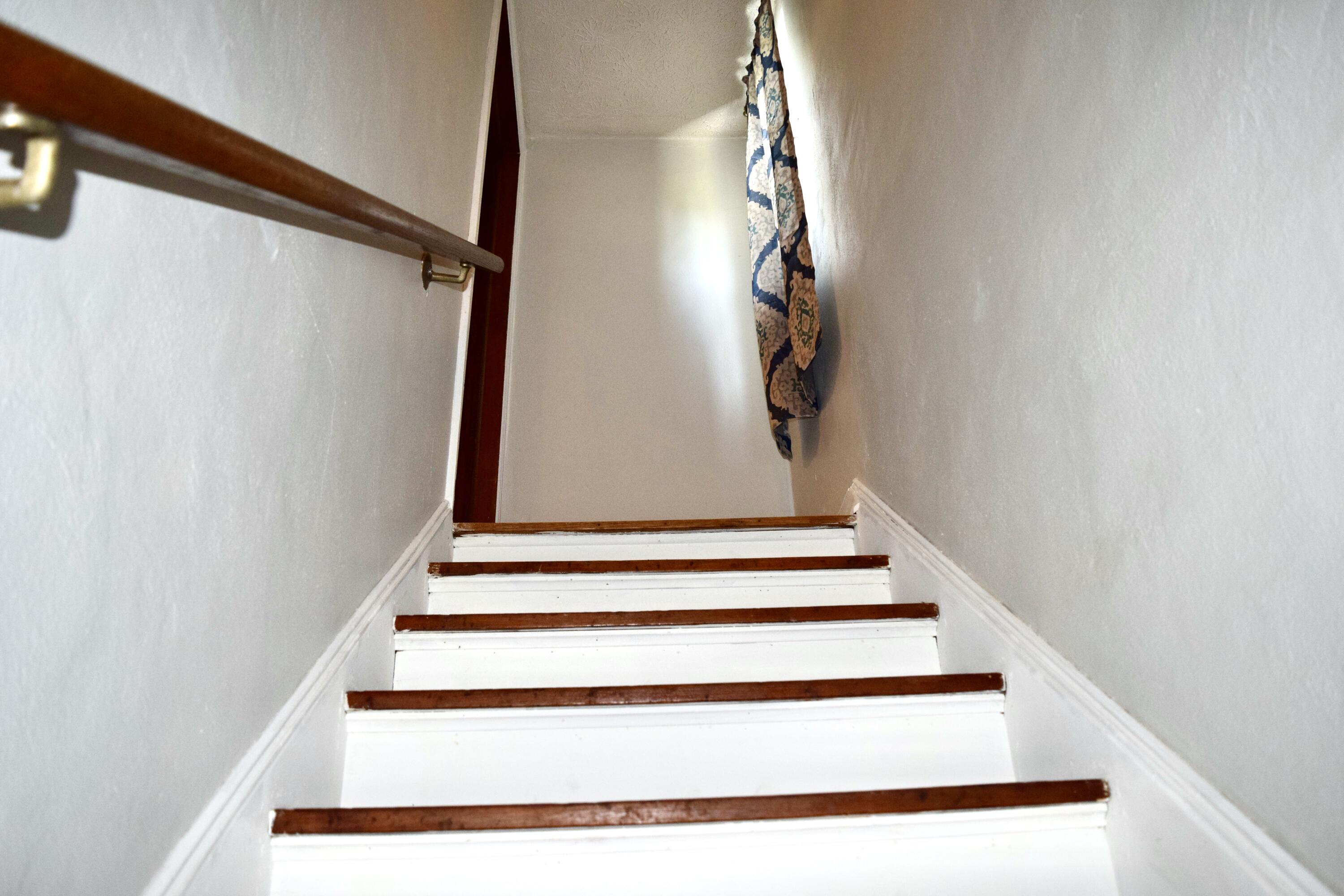 2763 Dayton Springfield Road Springfield, OH 45506 - Photo 16 of 25 Stairs up