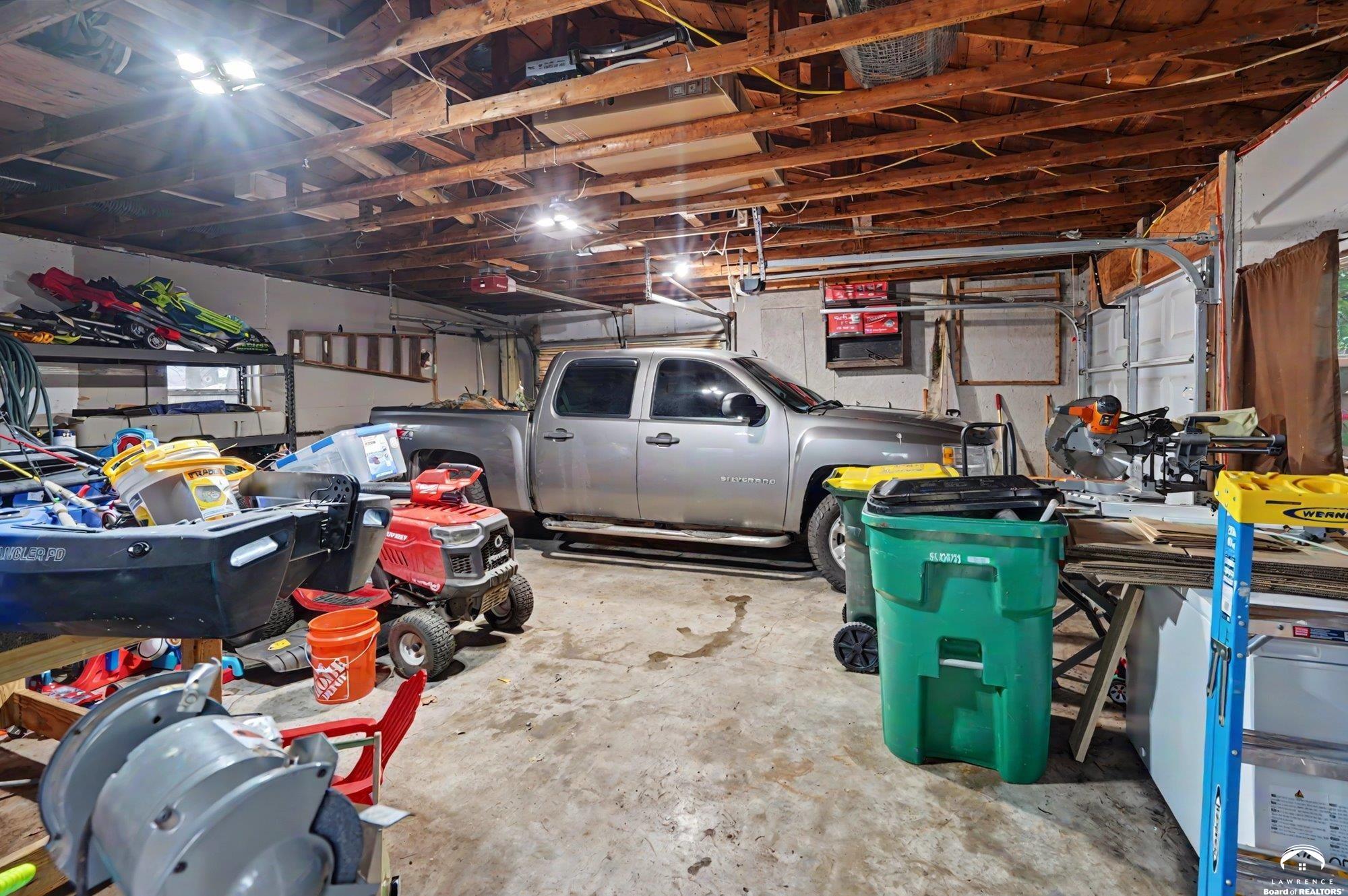 410 South Jefferson Street Spring Hill, KS 66083 - Photo 19 of 28