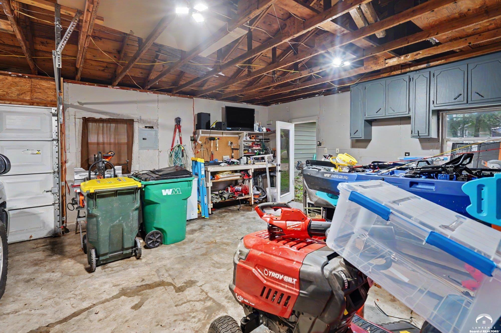 410 South Jefferson Street Spring Hill, KS 66083 - Photo 20 of 28