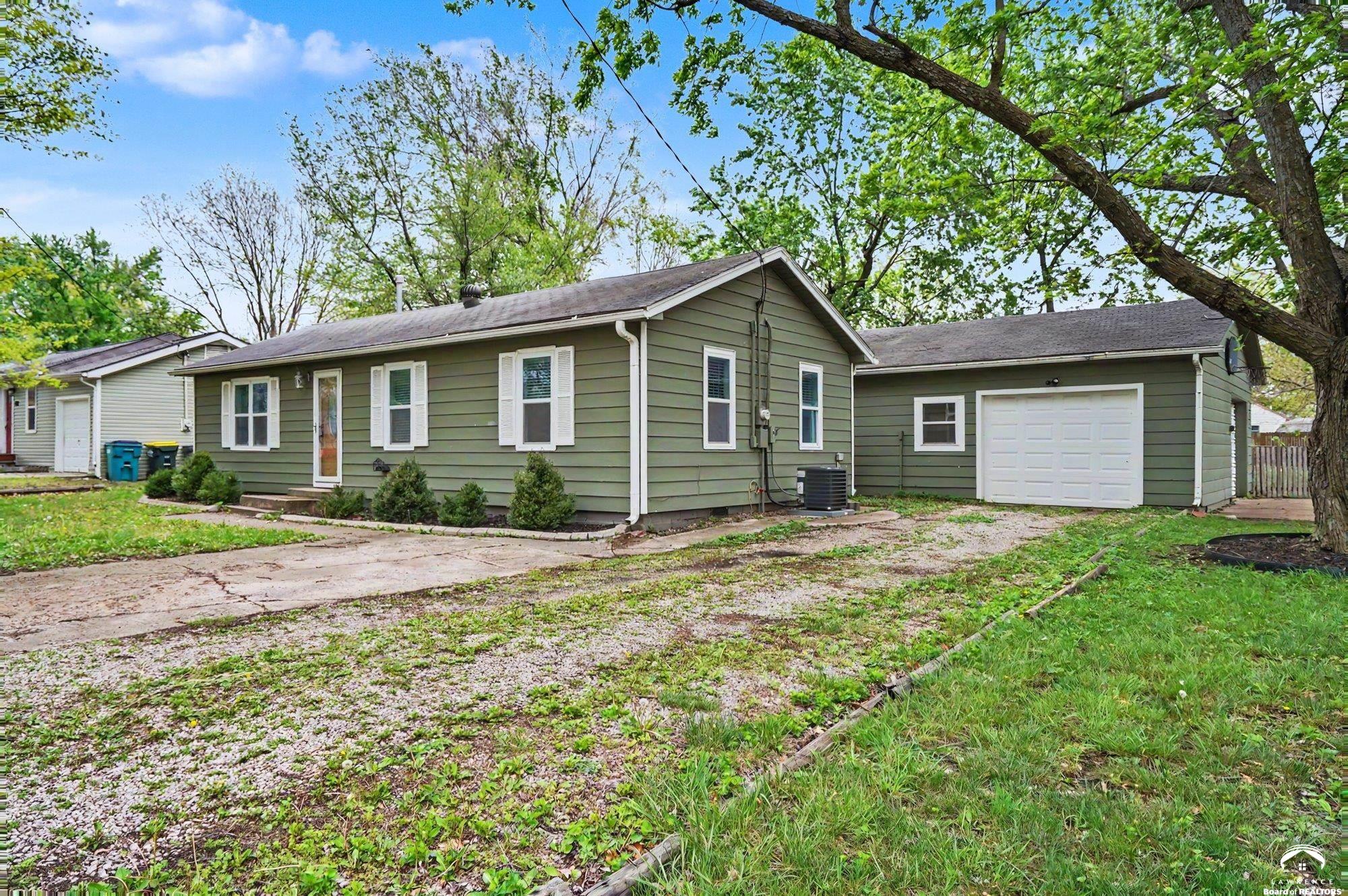 410 South Jefferson Street Spring Hill, KS 66083 - Photo 27 of 28