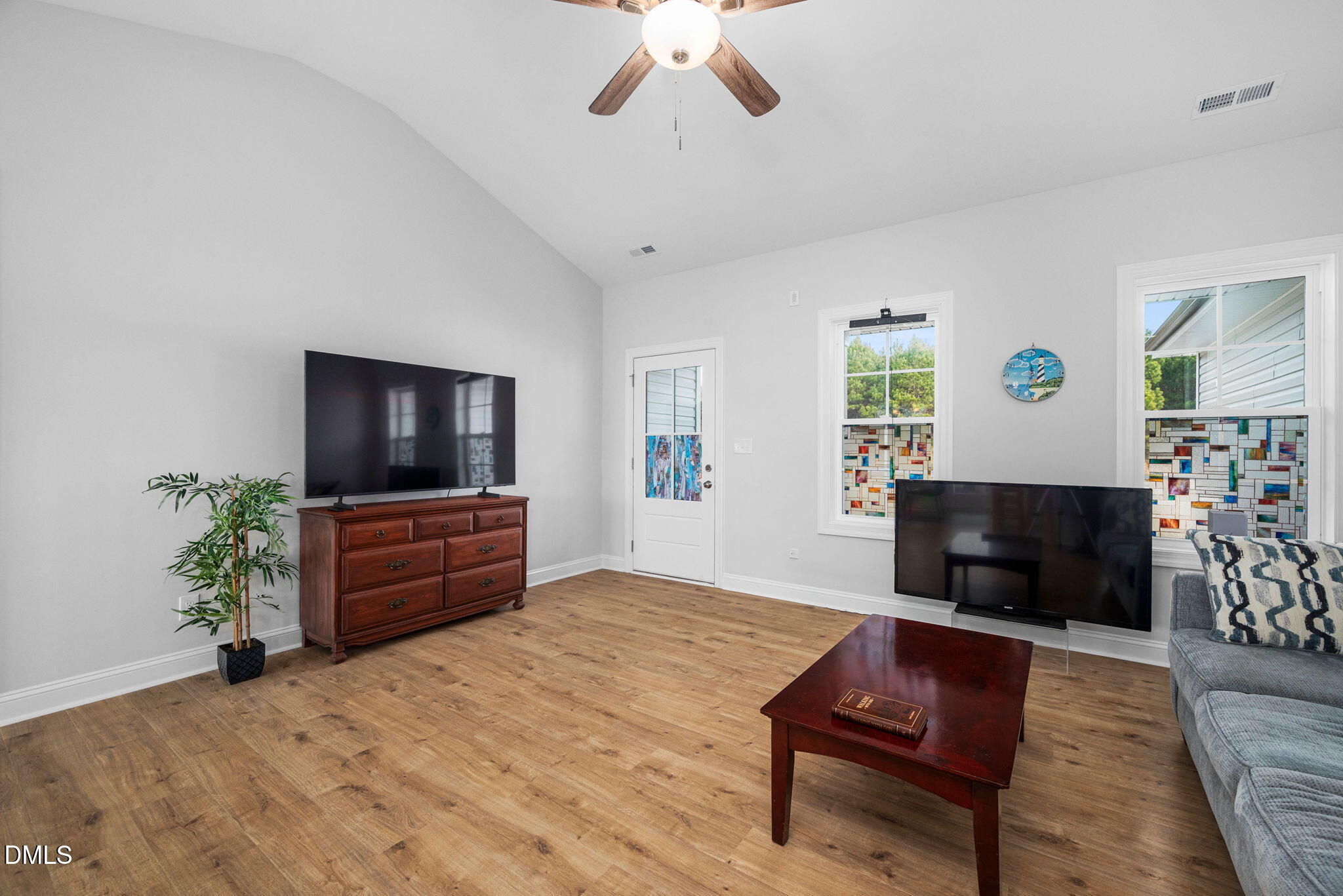 6056 Old Smithfield Road Spring Hope, NC 27882 - Photo 10 of 39 Alt Living Room View