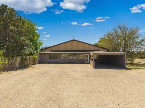 $295,000 | 6020 Highway 87, Dumas, TX 79029