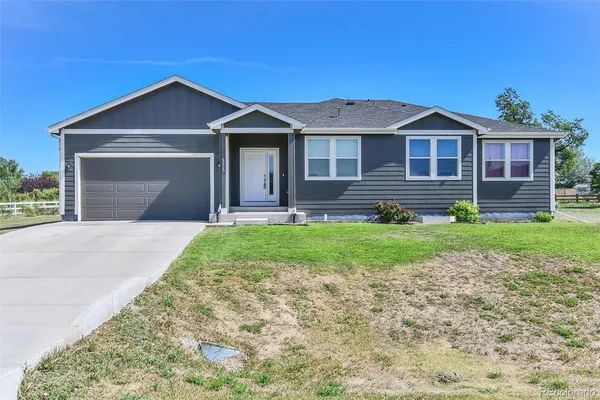 $575,000 | 525 Foxtail Drive, Hudson, CO 80642
