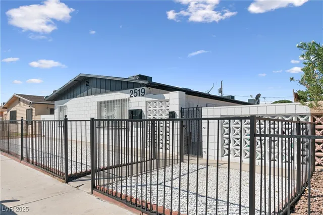 $624,900 | 2519 North Carroll Street, North Las Vegas, NV 89030