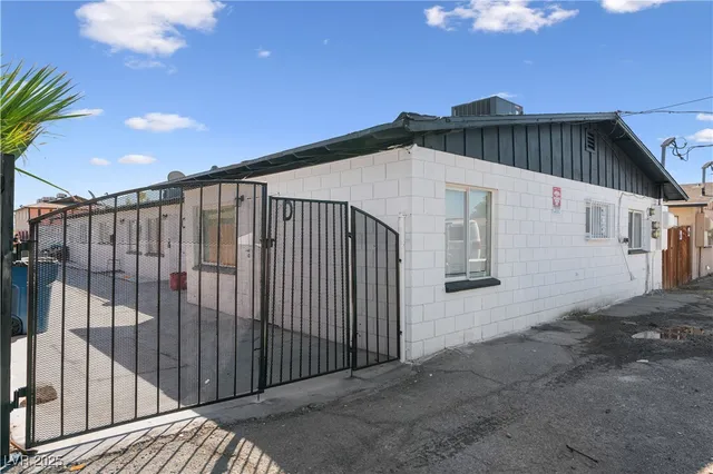 $624,900 | 2519 North Carroll Street, North Las Vegas, NV 89030