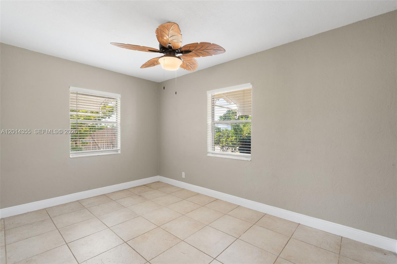 376 West 14th Street Riviera Beach, FL 33404 - Photo 14 of 23 Gallery Image 14