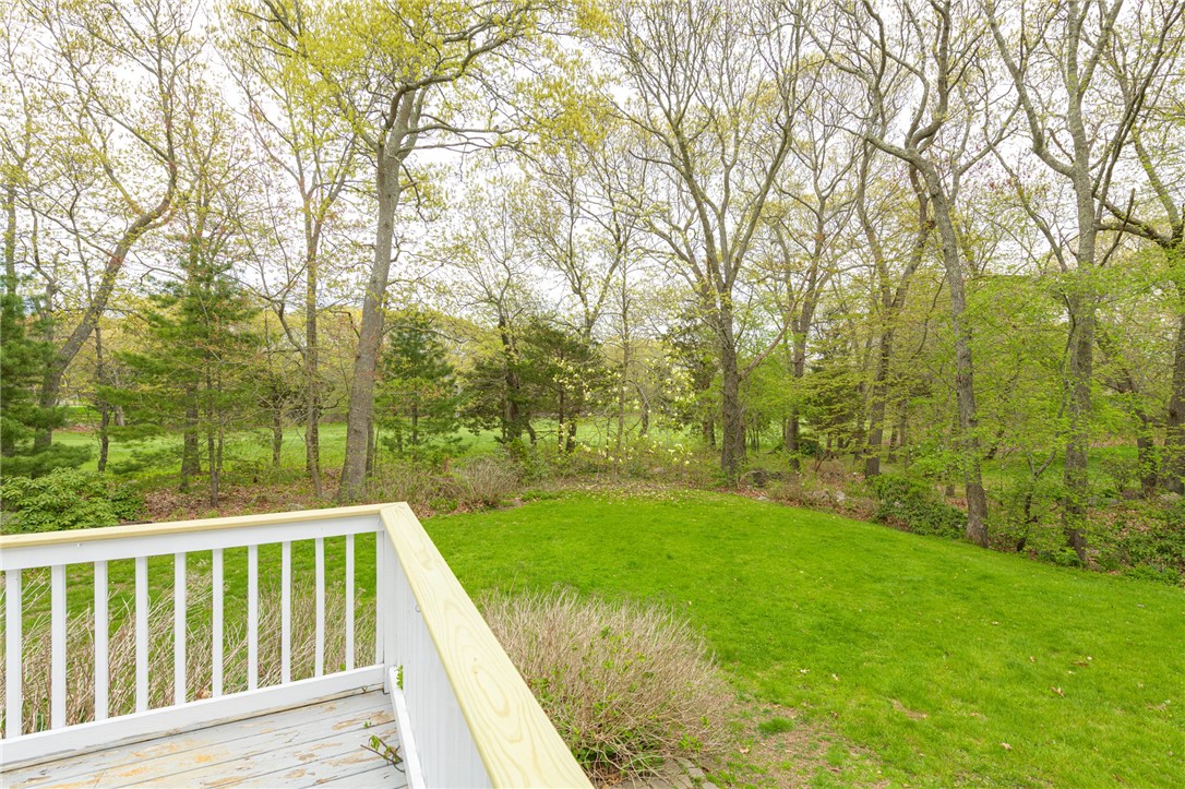30 Wicklow Road Westerly, RI 02891 - Photo 11 of 49