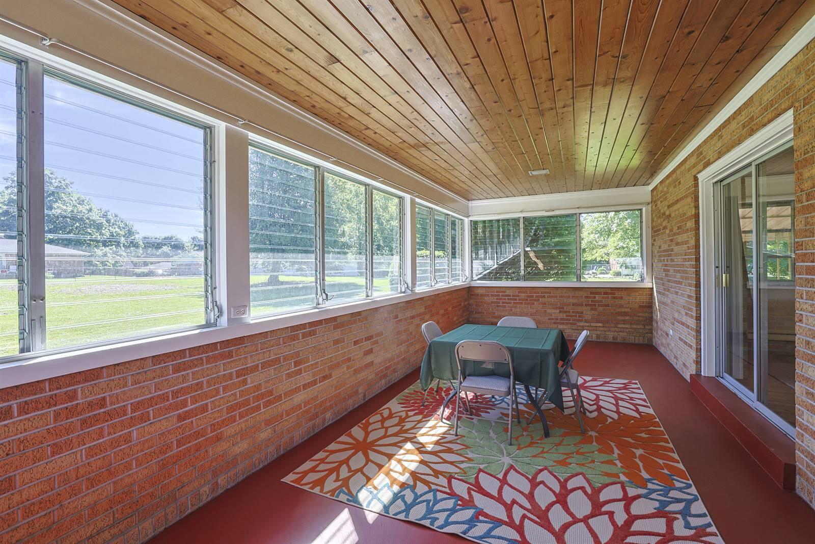 2559 Amsterdam Road Fort Mitchell, KY 41017 - Photo 26 of 34 026-Enclosed-Porch-2
