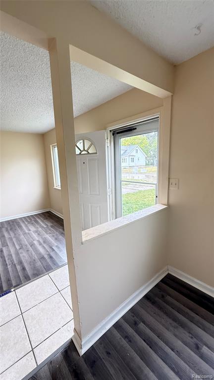 7052 Toepfer Road Warren, MI 48091 - Photo 3 of 34