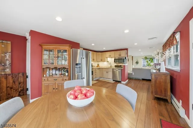 $550,000 | 64 Highland Trail, Denville, NJ 07834