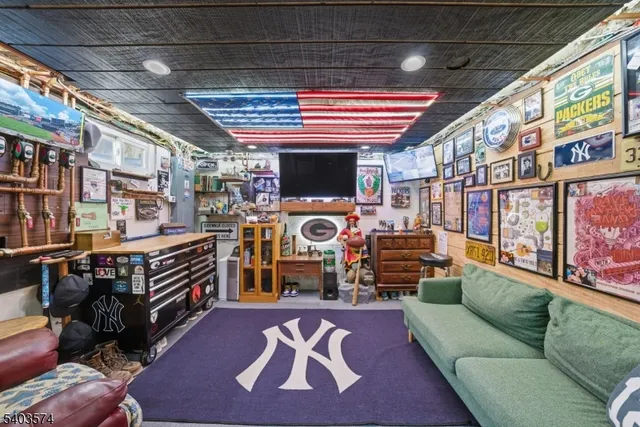 $550,000 | 64 Highland Trail, Denville, NJ 07834