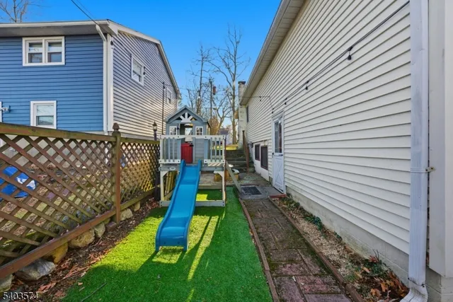 $550,000 | 64 Highland Trail, Denville, NJ 07834