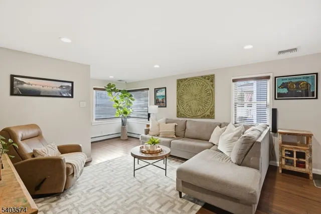 $550,000 | 64 Highland Trail, Denville, NJ 07834