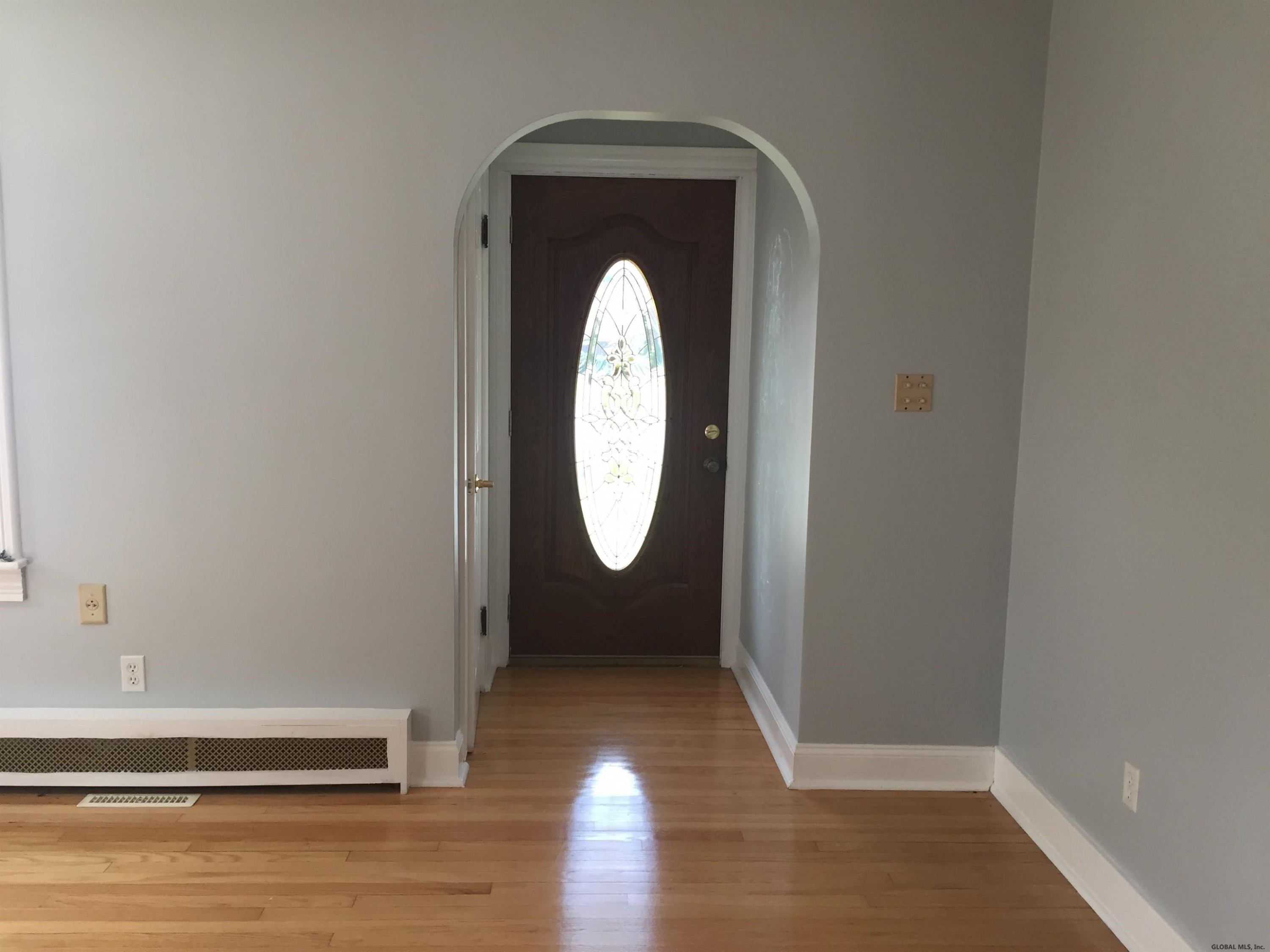 2157 Curry Road Rotterdam, NY 12303 - Photo 4 of 38 Photo 4