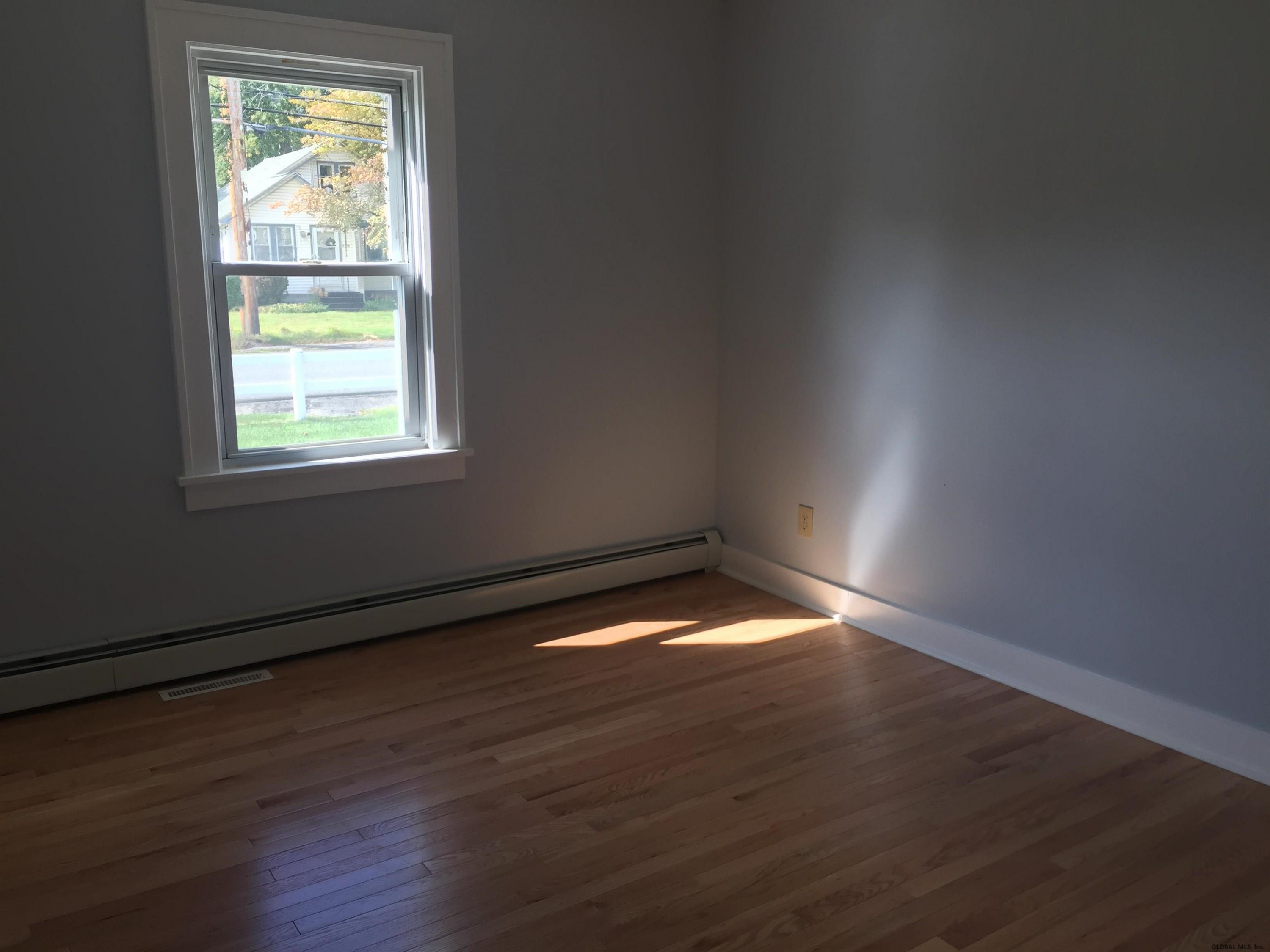 2157 Curry Road Rotterdam, NY 12303 - Photo 7 of 38 Photo 7