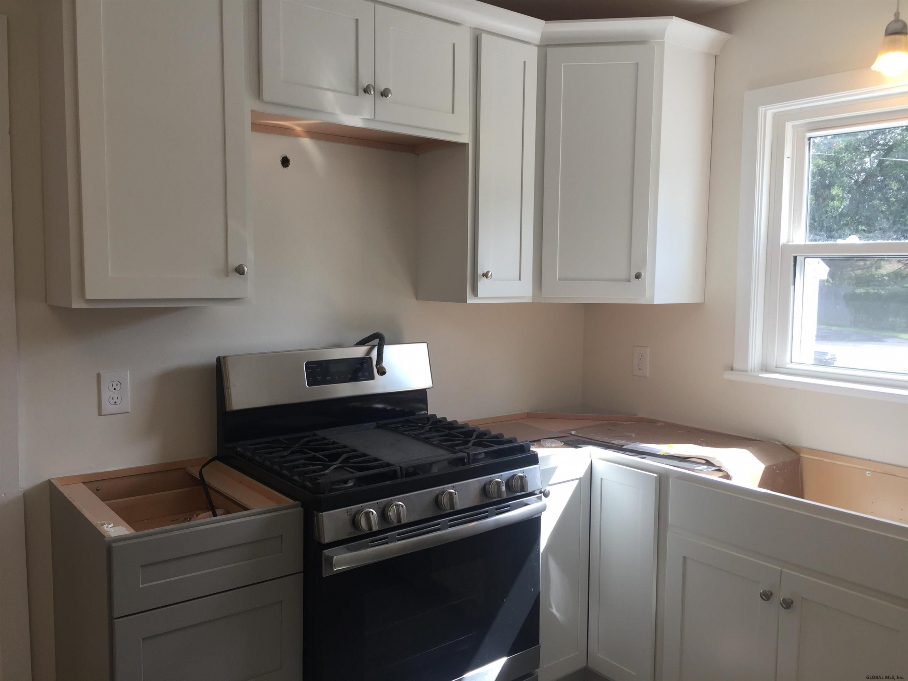 2157 Curry Road Rotterdam, NY 12303 - Photo 9 of 38 Photo 9