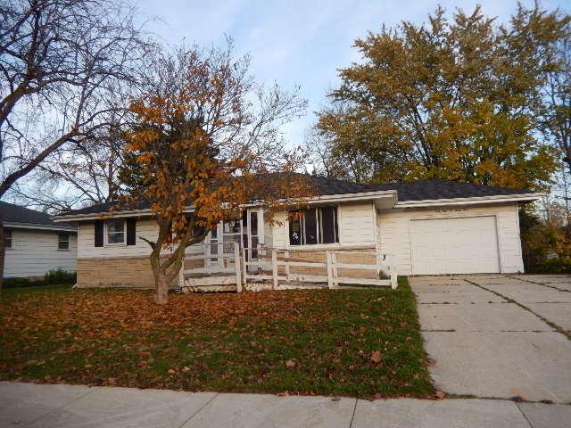 4934 N 105th St Front