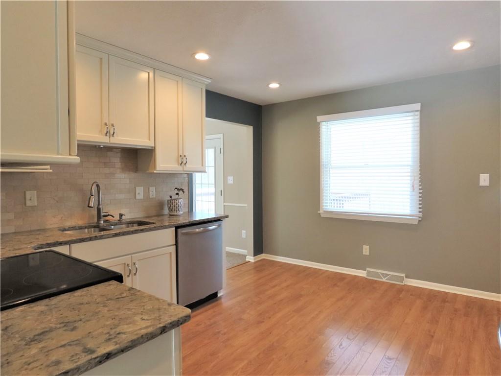 539 Mercer Road Beaver Falls, PA 15010 - Photo 11 of 25 Gallery Image 11