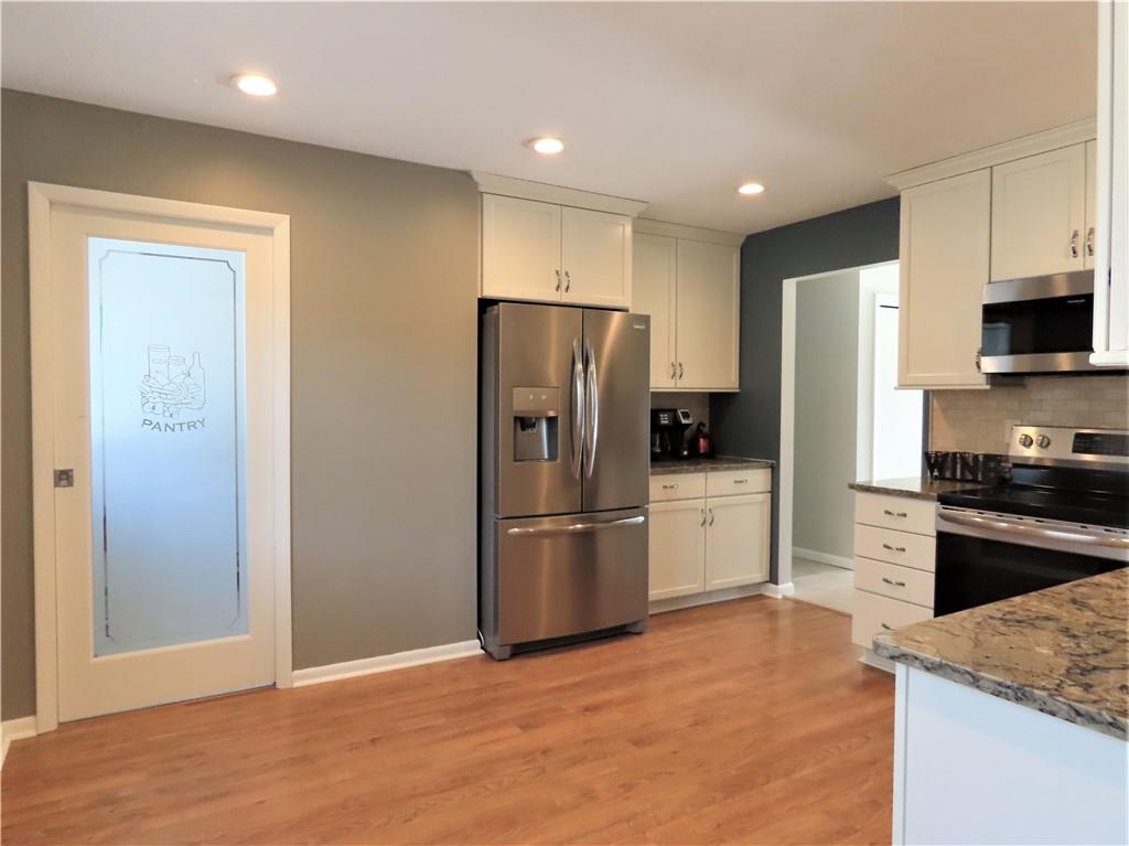 539 Mercer Road Beaver Falls, PA 15010 - Photo 12 of 25 Gallery Image 12
