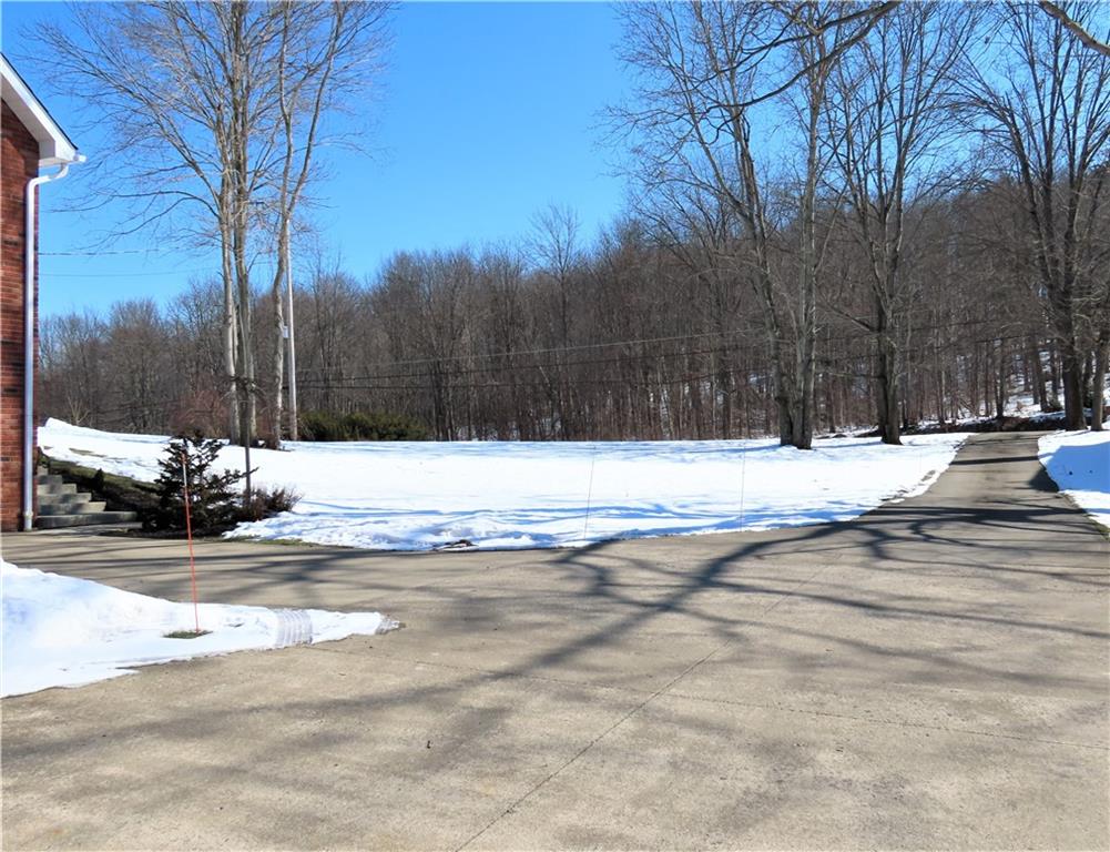 539 Mercer Road Beaver Falls, PA 15010 - Photo 23 of 25 Gallery Image 23
